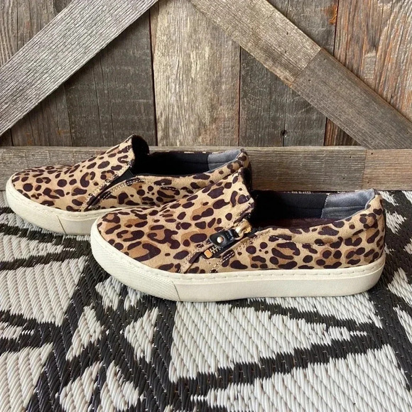 Dr Scholls | No Chill Slip On Sneakers - Picture 9 of 11